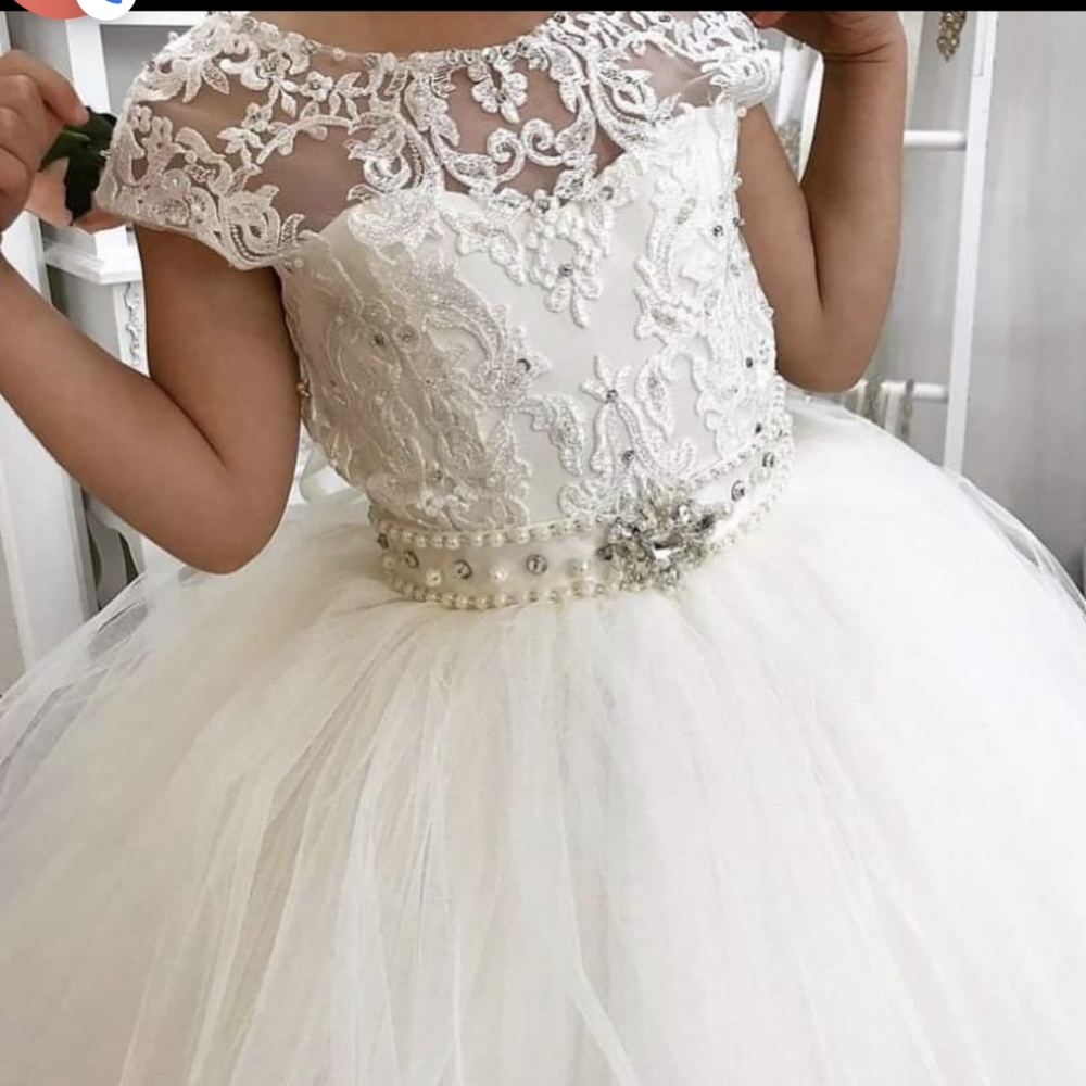 Girls Communion dress - Picture 1 of 13